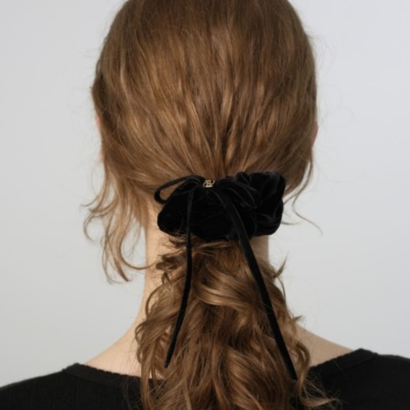 

Скранч с ленточным шармом DEPOUND (бархат) - черный (S) black