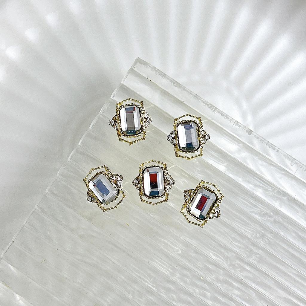 Xi Fei Hui Palace Alloy Nail Art Jewelry New Chinese-Style Explosive Flash Fertilizer Square Love Water Drop Diamond Palace Armor With Diamond