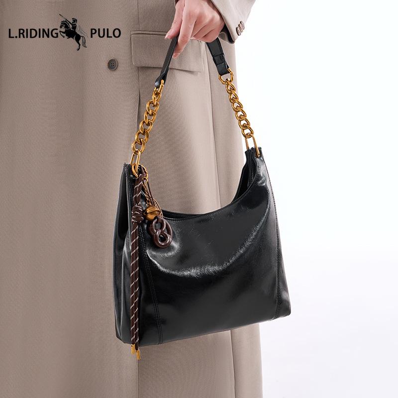 Women's High-end Glossy Leather Shoulder Bag, Suitable for Everyday Wear, Crossbody, or Weddings