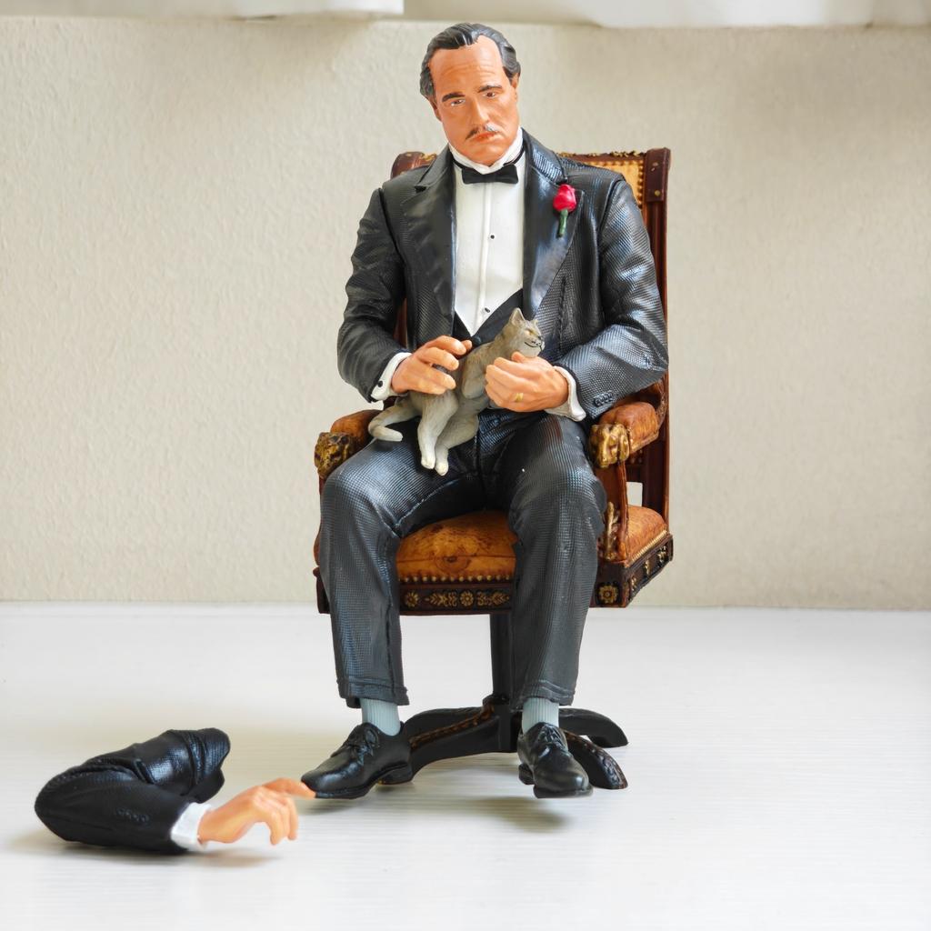 15CM Film Characters Vito Corleone The Godfather Replaable arm Male Sne Figure Dolls Model For Toy