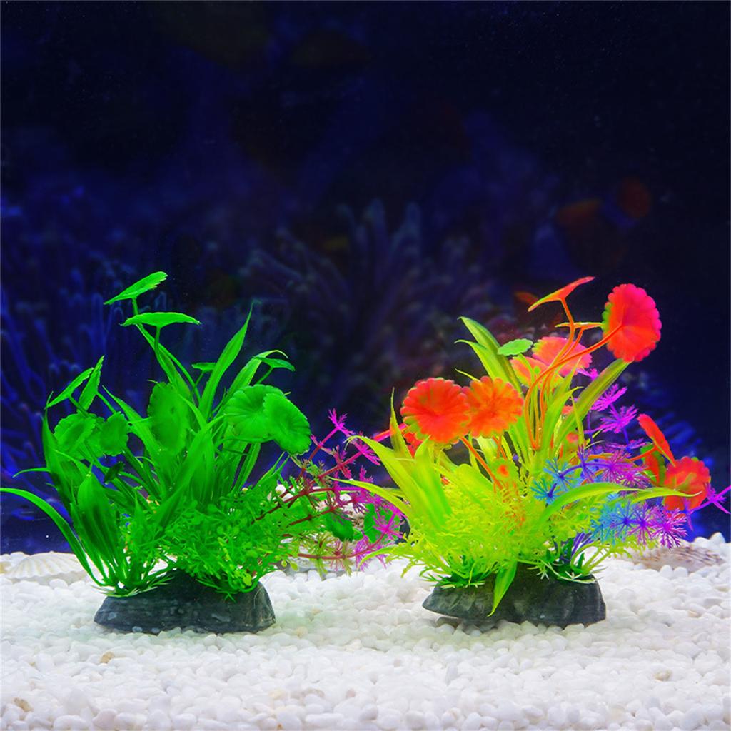 Realistic Artificial Green Plant Set of 4 with Base for Fishtanks Home Office Aquariums Underwater Landscape Accessories