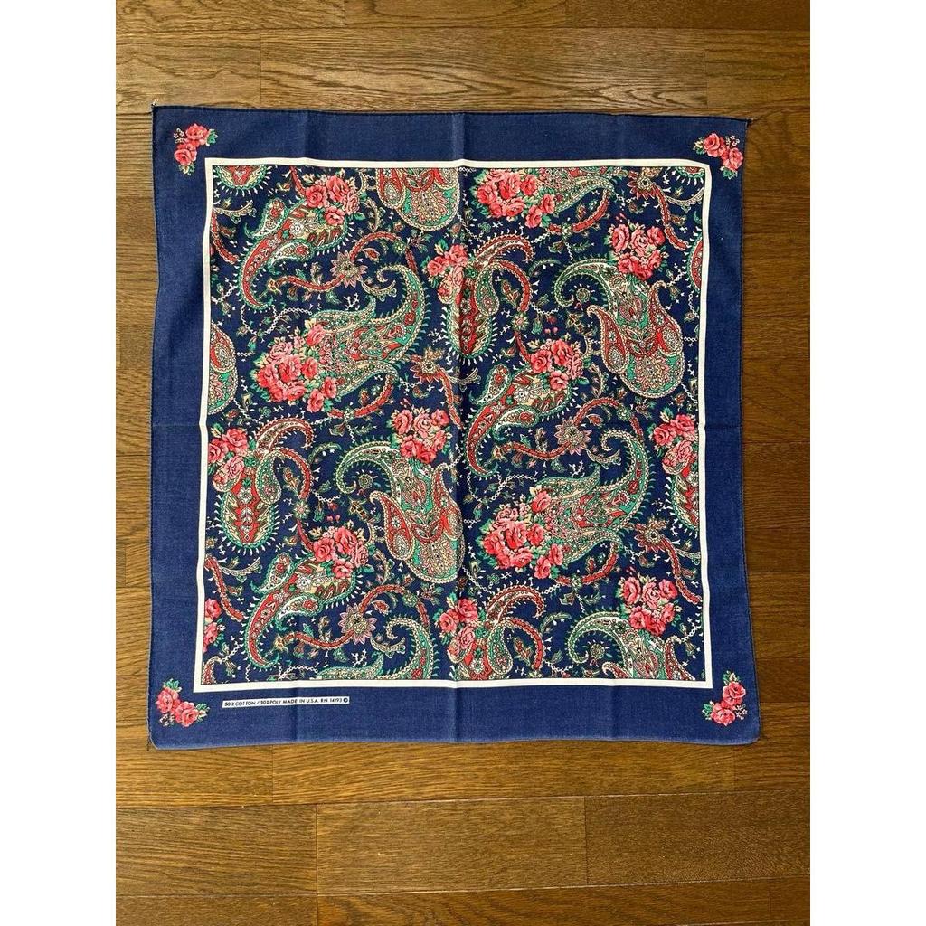 Used RN14193 Flower Paisley Pattern Vintage Bandana [Used Item]