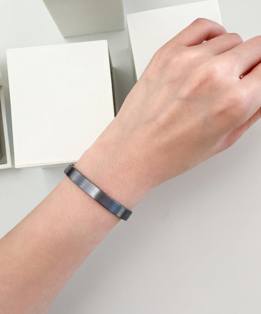Sabona London F-Sgr Nano-Ceramic Smoky Gray Copper Bangle