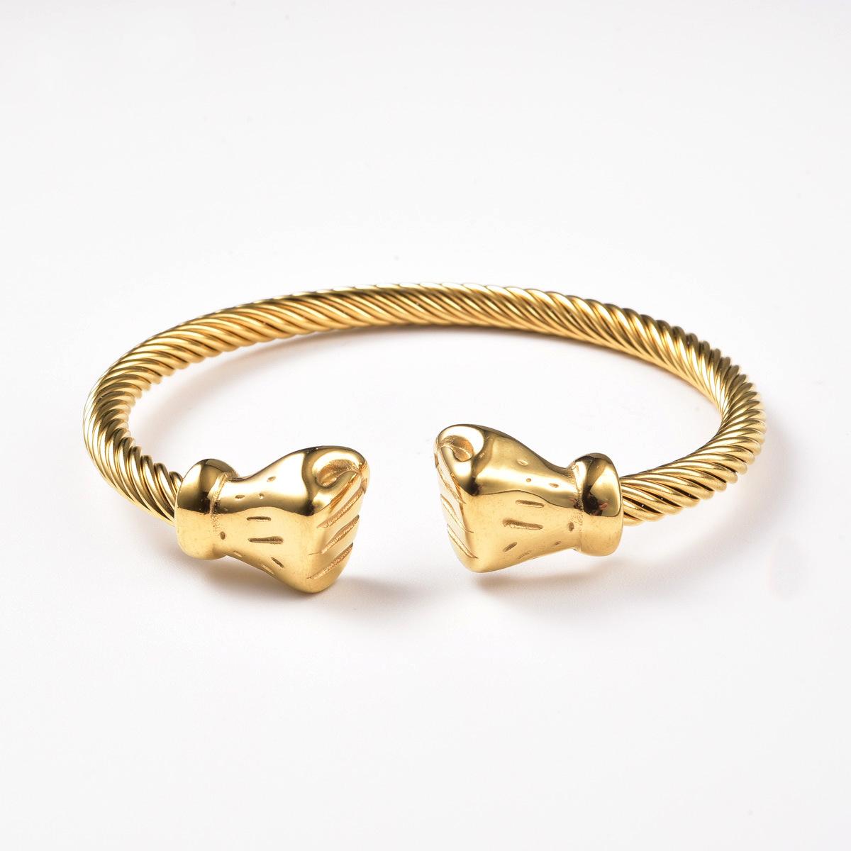 2026 European and American Fashion Opening Weiya Line Twist Line Trend Retro Gloves Fist Bracelet Resizable золотой