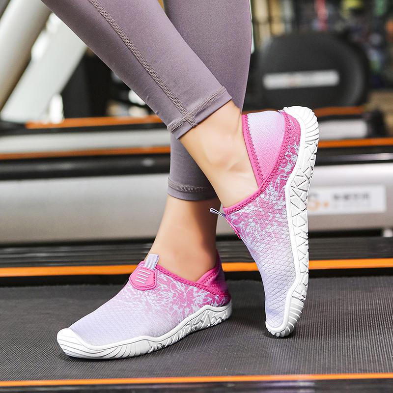 Moda Kadın Erkek Su Ayakkabısı Yalınayak Düz Plaj Ayakkabısı Hızlı Kuruyan Yürüyüş Spor Sandaletleri Hafif Rahat Dış Mekan Ayakkabısı Çift 46