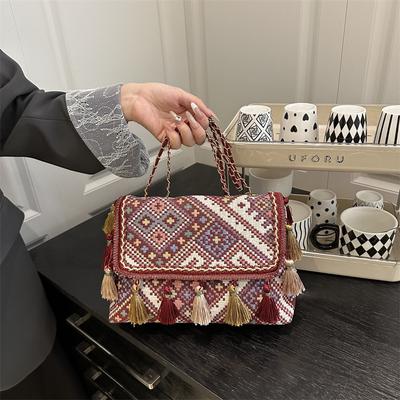 2025 Autumn and Winter New Retro Knitted Fringed Flip Wide Shoulder Strap Messenger Bag Bag Foreign Style Diamond Bag