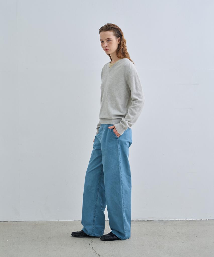 JEONGGAM STUDIOS Soft V-Neck Knit_2 Color
