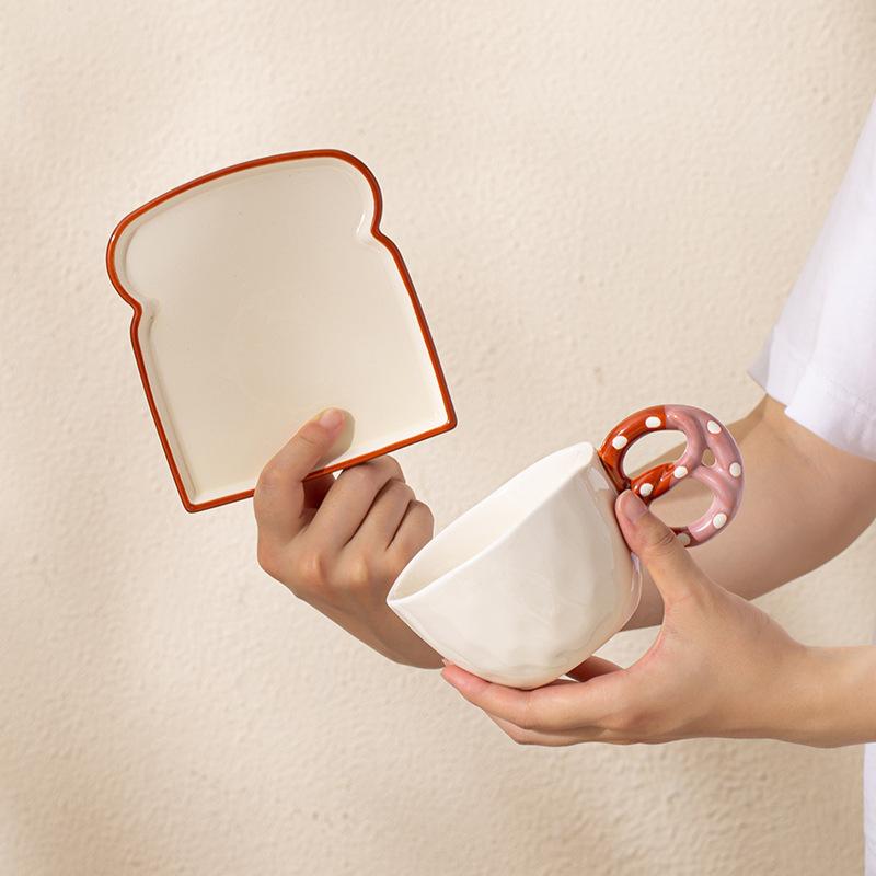 Creative Ceramic Bread Coffee Cup Saucer Set Household Afternoon Tea Cup Big Easy Tea Cup Drinking Cup Breakfast Cup