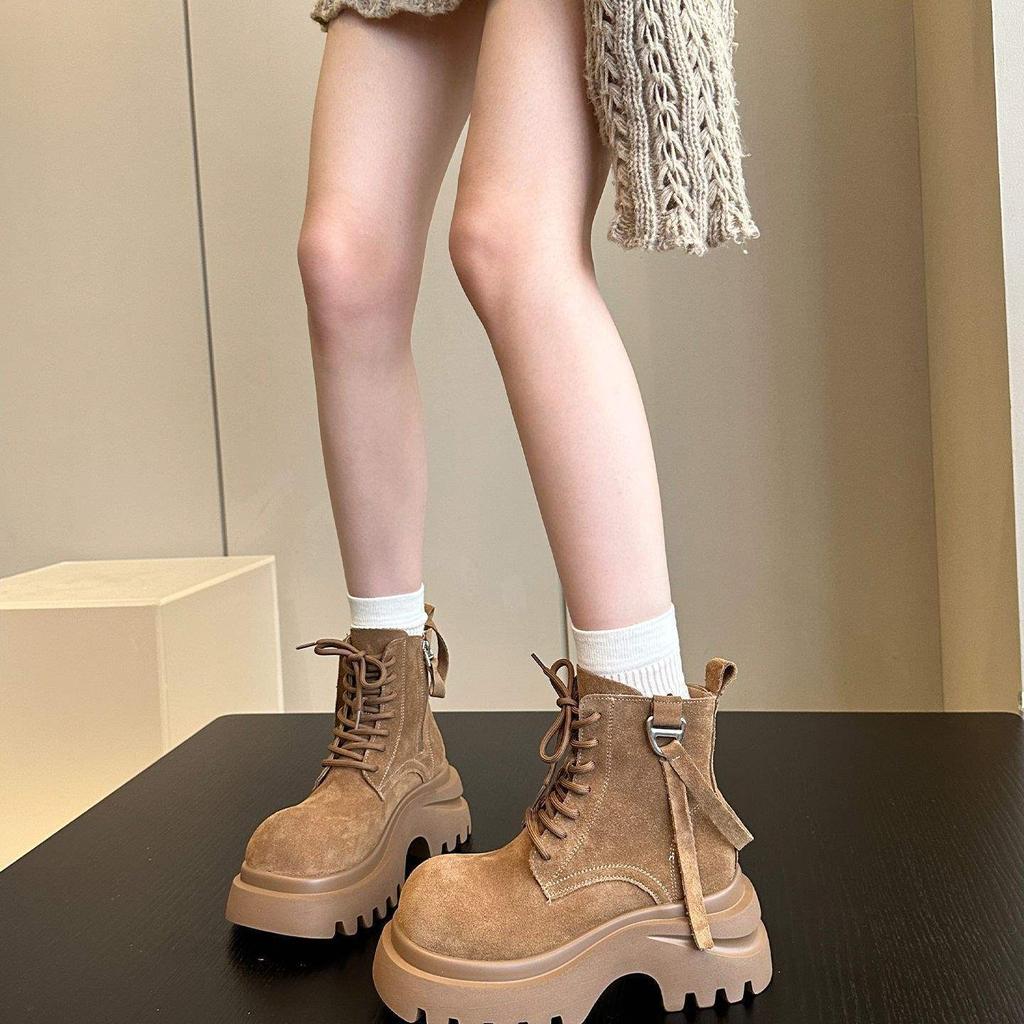 Simple women's shoes new platform Martin boots women's 2025 matte muffin lace-up small locomotive retro short boots