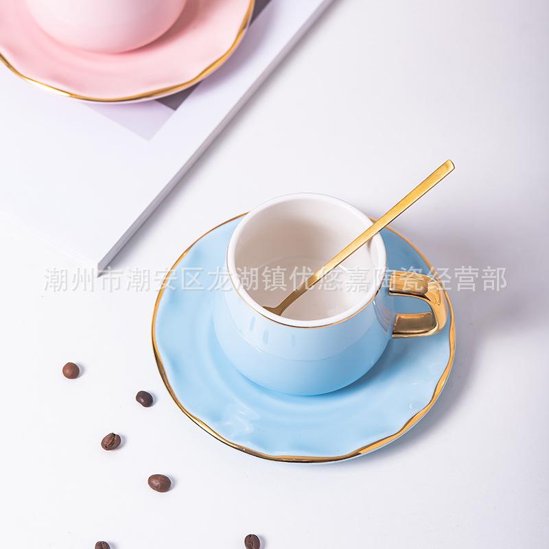 European Coffee Cup And Saucer Set, Hand-Painted Gold-Painted Flower Tea Cup Light Luxury Afternoon Tea Cup Ceramic Cup Gift