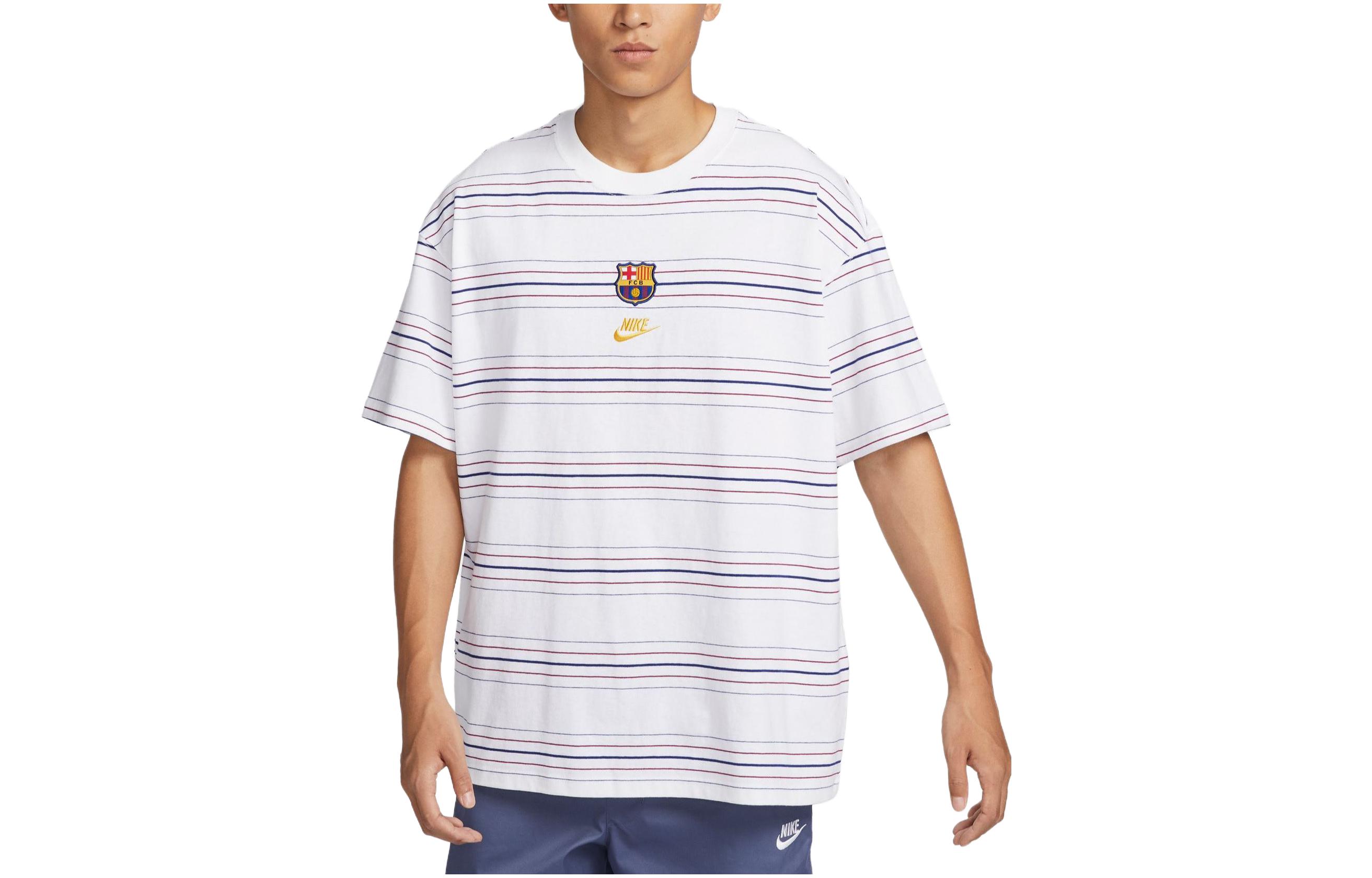 

Nike T Shirts Men s White Crew Neck Moderate Straight Fit FN2657-100 XL