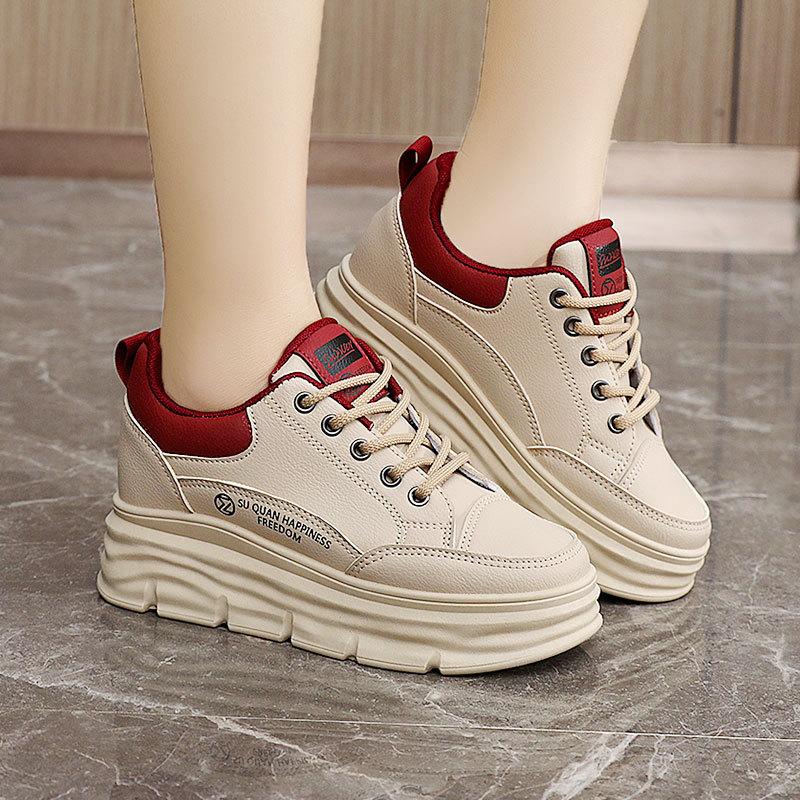 W3676 nové malé bílé boty zvýšené v létě a na podzim na silné podrážce studentské odolné proti opotřebení ležérní všestranné prodyšné plátěné boty