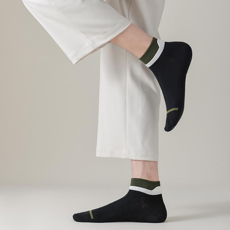 Men Spring and Autumn Pure Cotton Ear Lifting Sweat Absorbing Deodorizing Matching Color Short Tube Socks