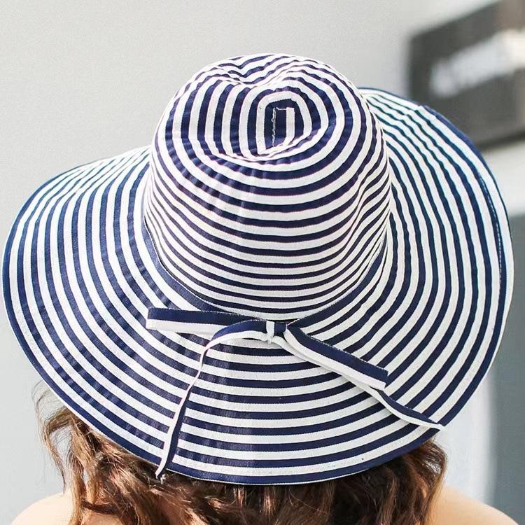 Spring and Summer Women's Two-color Simple Wind Seaside Travel Sun Protection Face UV Protection Foldable Big Brim Hat