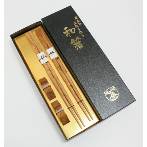 High-quality Yakusugi Japanese chopsticks, paired with chopstick rests, twisted, 23cm x 24cm