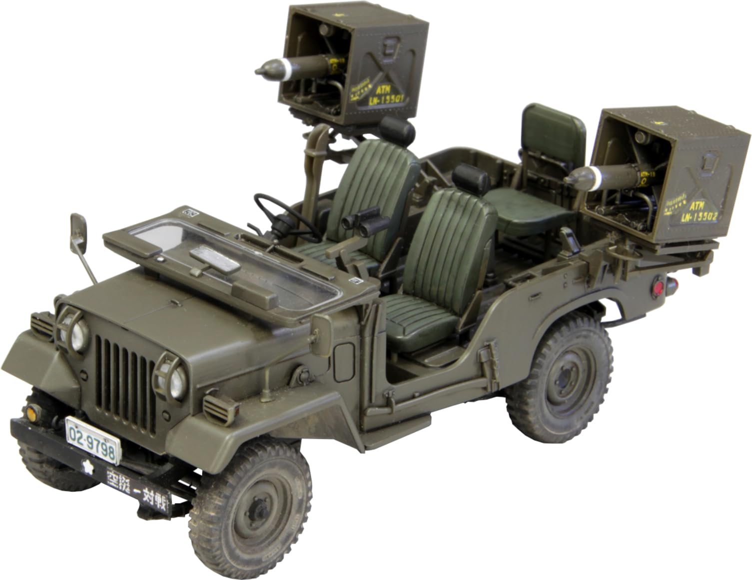

Fine Molds Масштабный пластиковый модельный набор Легкий грузовик JGSDF Тип 73 с MAT MJ04 1/35 (военный)