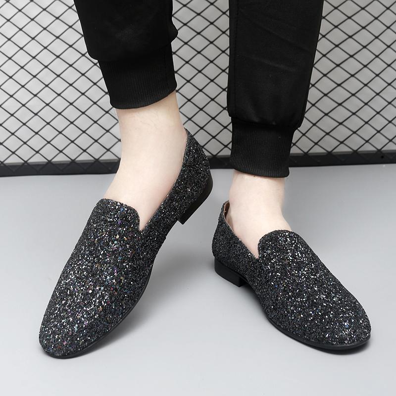 Modne męskie oddychające mokasyny z miękką podeszwą Błyszczące męskie skórzane loafersy wsuwane Wygodne buty do jazdy na co dzień Biznesowe penny loafersy