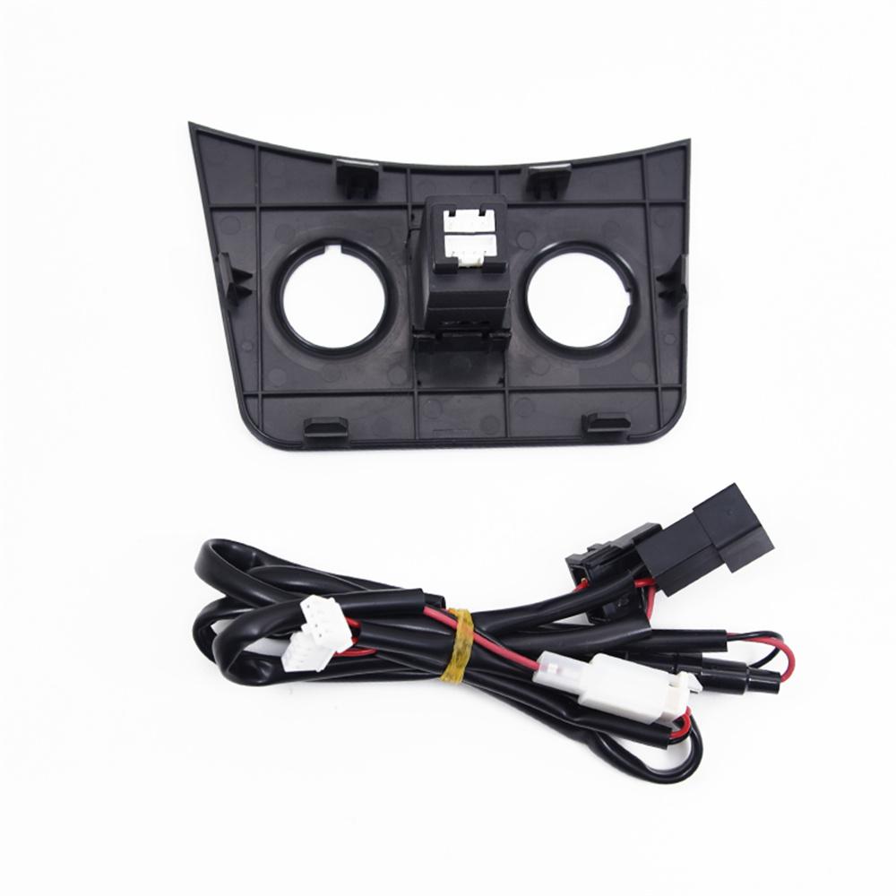 Car Charger Type-C+QC3.0 Fast Charging Socket Cover For Hyundai Verna 2010-2016