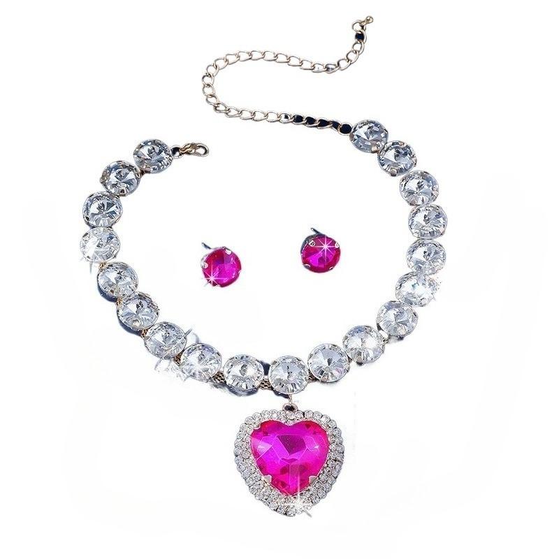 Popular Two-piece Set of European and American Love Rhinestone Crystal Pendant Dinner Dress