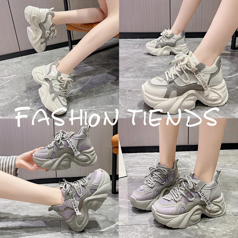 Dad shoes 2025 spring and summer new thick-soled muffin shoes versatile niche small man explosion