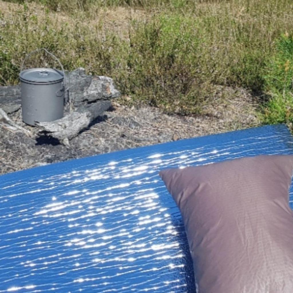 Travel RADICAL camo sleeping mat XLPE foam Japanese genuine product [BUSHMEN Gear] Alu-mat/dark