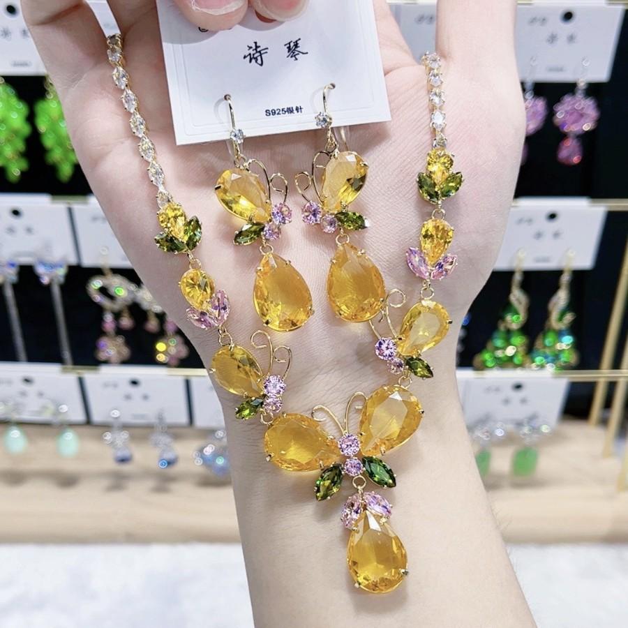 Luxury Butterfly Pendant Jewelry Set Earring Pink Necklace For Women Bridal Wedding Exquisite Fashion Zircon Party Banquet Gift