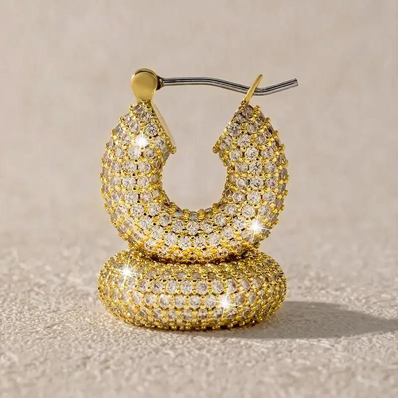 

2026 New European and American Shiny Zircon Ear Buckle Light Luxury Style High End Earrings French Style U-shaped Zircon