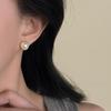 French Light Luxury Baroque Pearl Earrings Personality Fashion Temperament Freshwater Pearl Earrings Retro Earrings High-end Sense