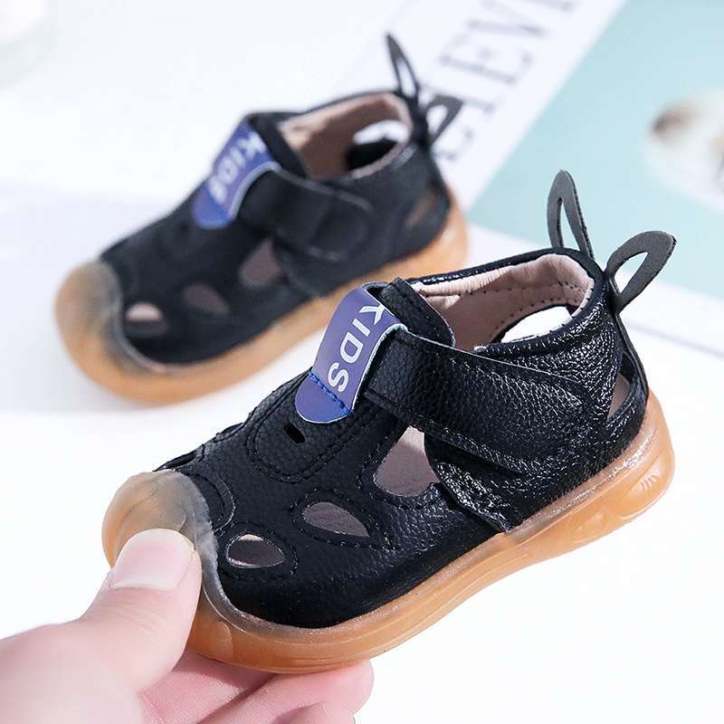 Infants and Toddlers Hole Shoes Spring and Summer 0-1-2 Years Old 3 Boys Baby Toddler Shoes Girls Sandals Hollow Breathable Shoes