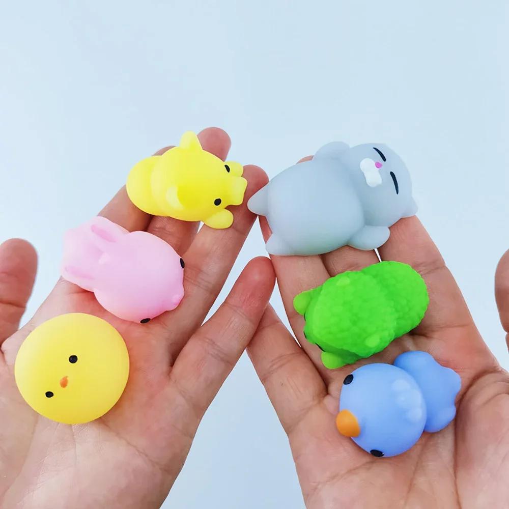 Non-Toxic 35Pcs Soft Glue Stress Relief Toys Cute Animal Finger Silicone Fidget Toys Pinching Joy Pressing Release Decompression Toy Gifts