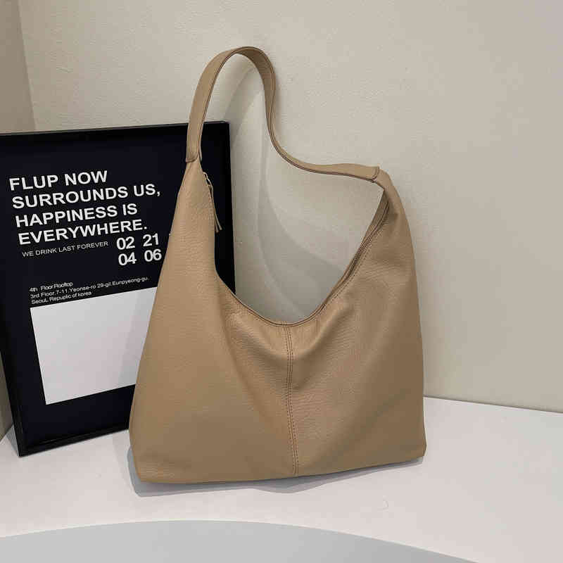 Vintage Red Wedding Bridal One Shoulder Bag Large Capacity Texture Soft Leather Handbag Temperament Casual Underarm Bags