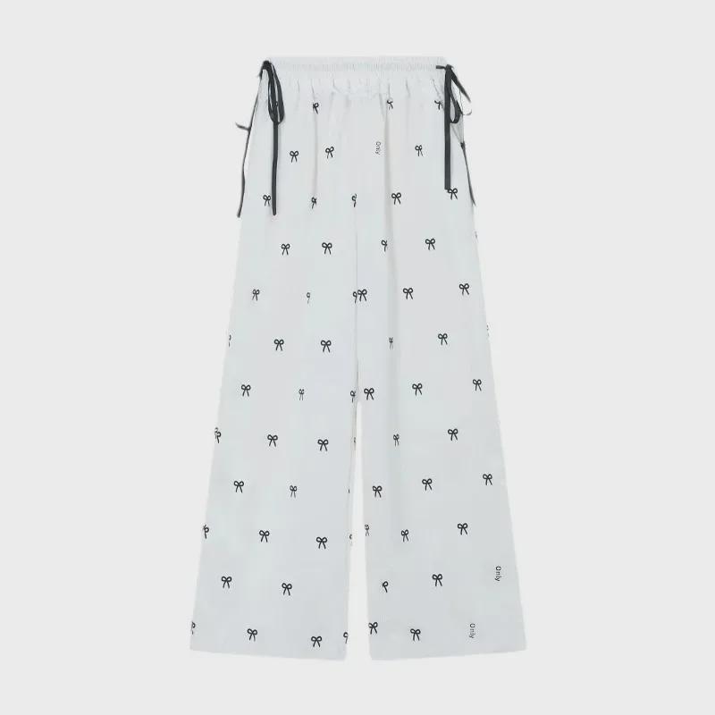 Pantaloni casual cu talie înaltă și picior larg pentru femei cu inserții de dantelă - Colecția Vară/Toamnă 2024