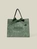 Light Luxury Gift Tote: Custom Paper Shopping Bag for Clothing and Souvenirs