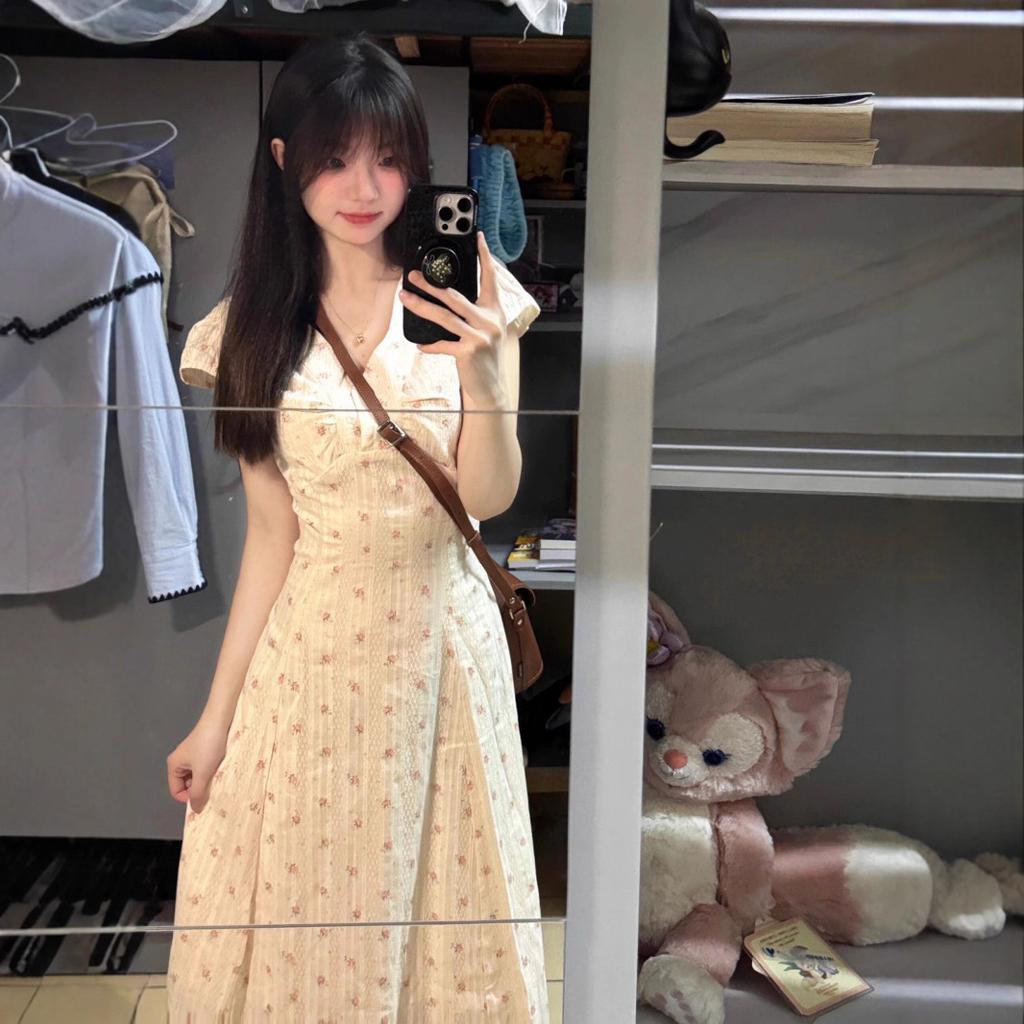 Summer New French V-neck Floral Dress, Femininity, Advanced Sense of Vacation Style, Waist and Thin A-word Long Skirt