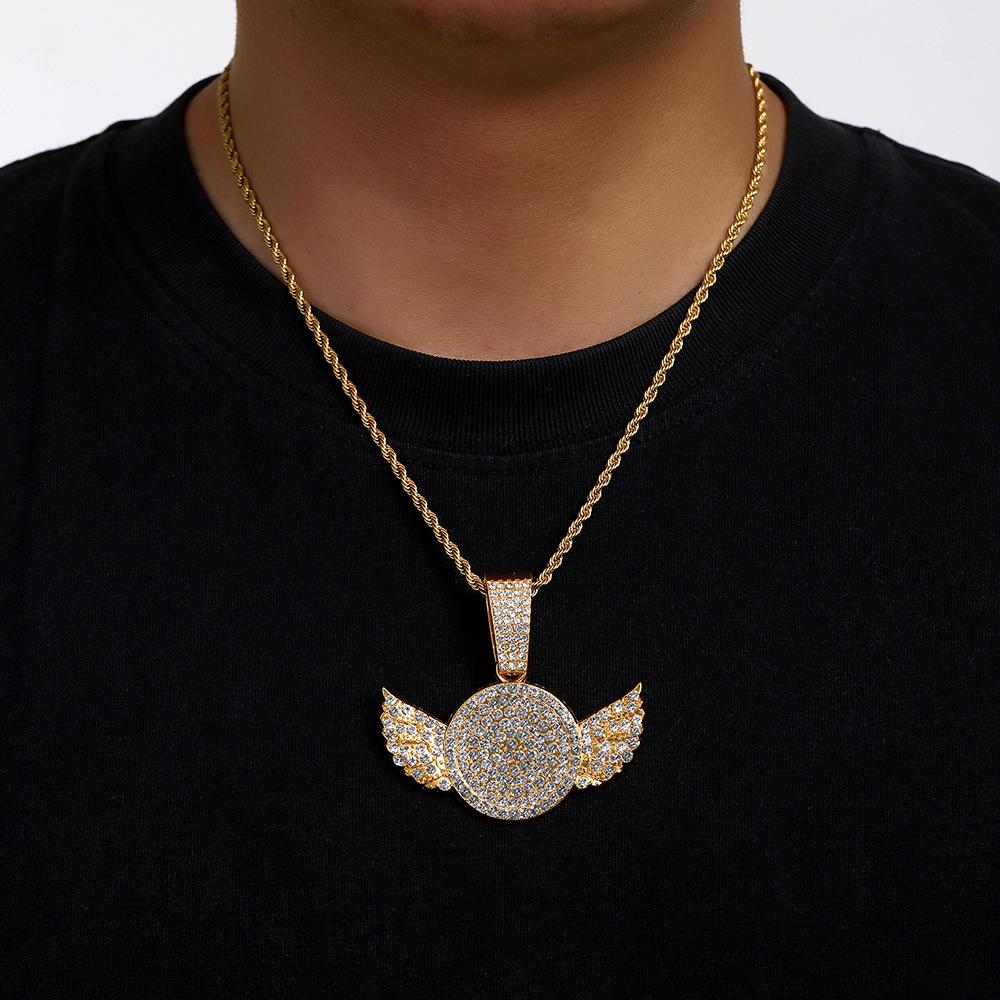 New Creative Full Diamond Wings Alloy Pendant, European and American Trendy Necklace, Hip Hop Cuban Chain Necklace