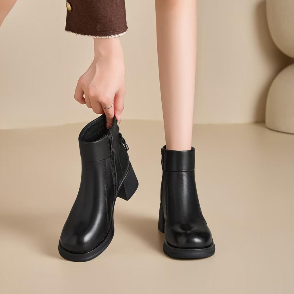 Coarse heel versatile short boots women's 2025 new boots autumn and winter Martin boots leather round head high heels women's shoes