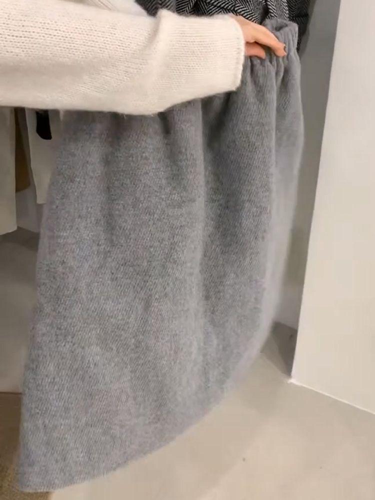 2025 Autumn/Winter Woolen High-Waisted Drawstring Skirt: Versatile Elastic, Soft, Slimming, Casual Short Style.