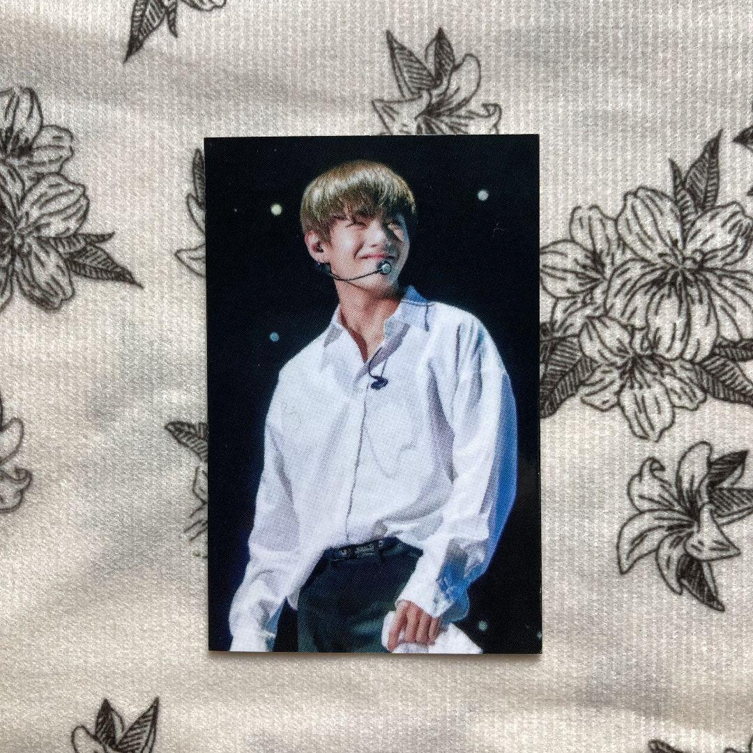

[USED] BTS Reaching You DVD V Taehyung trading card x 1