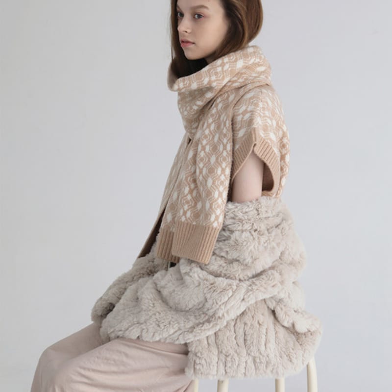 SOFT SEOUL Jacquard-Strickschal [Beige]
