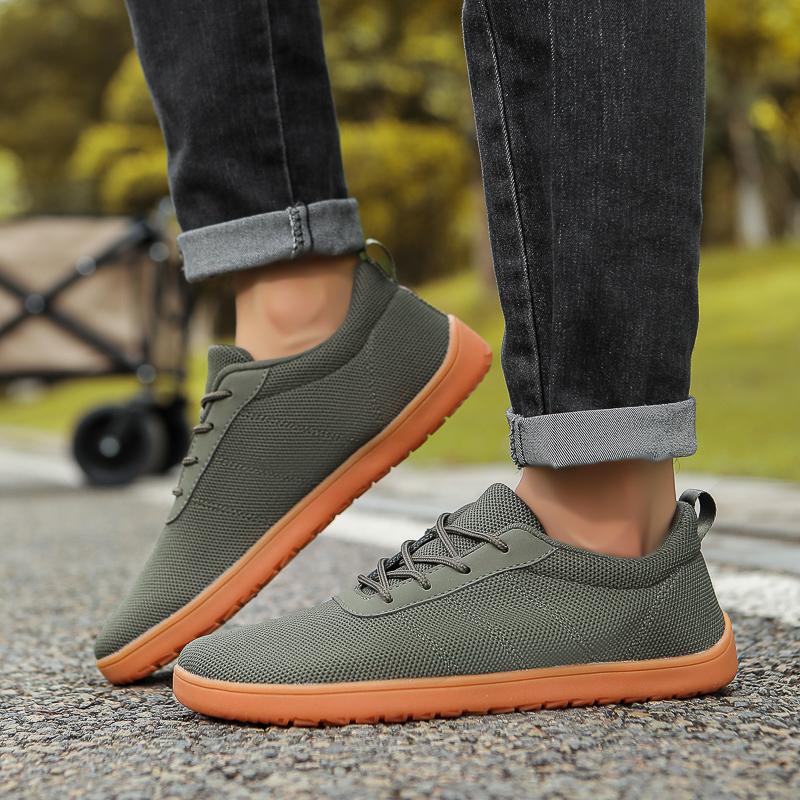 Wide Toe Casual Sports Shoes Breathable Mesh Gym Training Sneakers Light Elastic Fitness Flats Leisure Walking Shoes