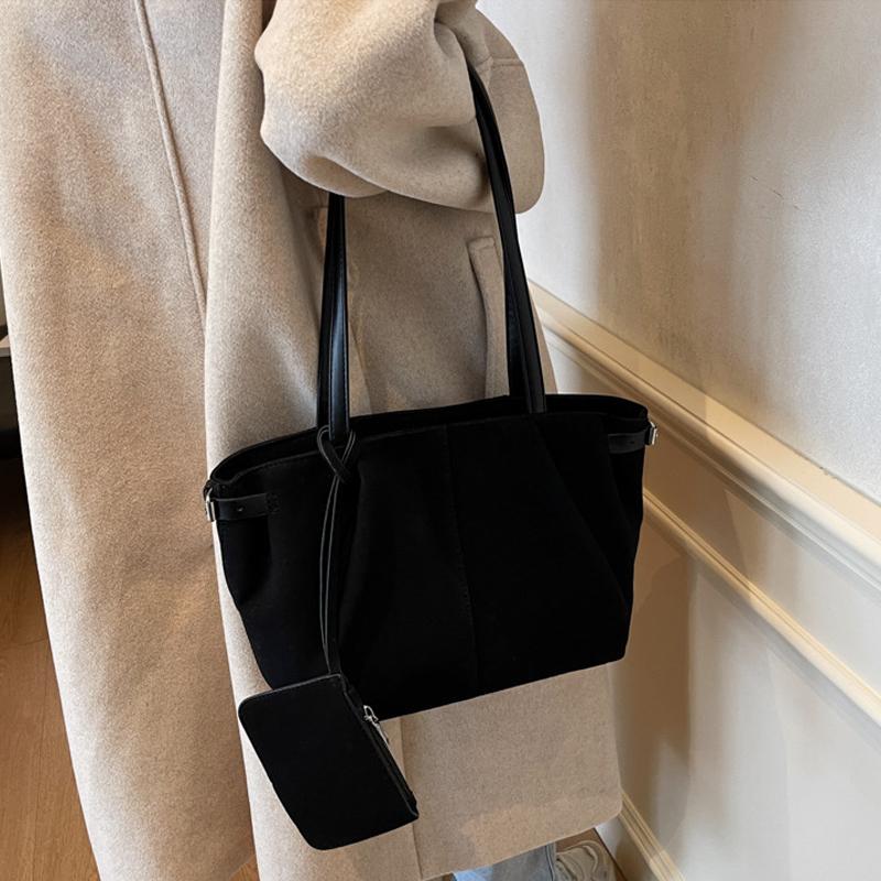 Bags Shoulder Suede For Yogodlns Women Large Capacity Totes Lightweight Underarm Bag Casual Shopper Handbag Solid Color Travel Bucket Bag