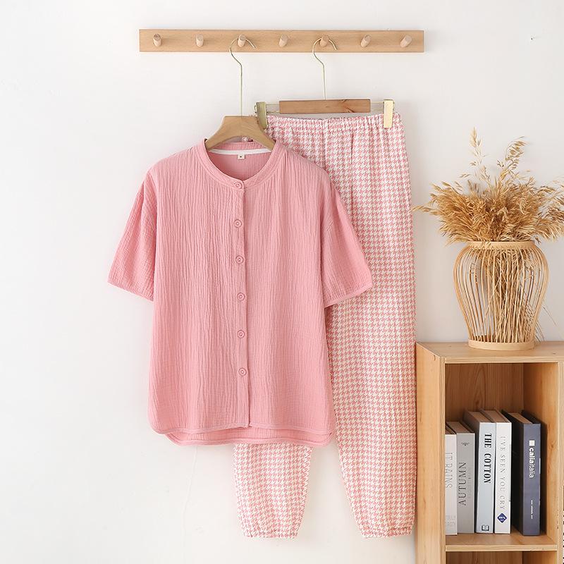 Women's Summer Plaid Cotton Gauze Pajama Set with Short Sleeves and Loose Fit Pants