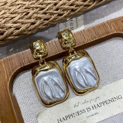 French Retro Pleated Square Earrings, Court Temperament Earrings, High-End Medieval Jewelry