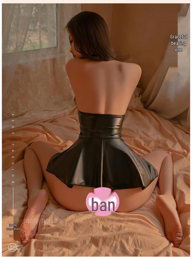 Man Yan Lingerie: Sexy Backless Patent Leather Pleated Mini Skirt Dress Set for Mature Women