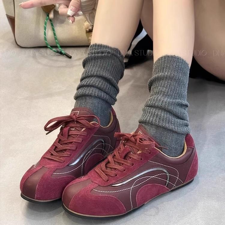 Flat-bottomed Dexun shoes women's 2025 spring new Internet celebrity explosion lightweight Forrest Gump shoes red casual sports shoes
