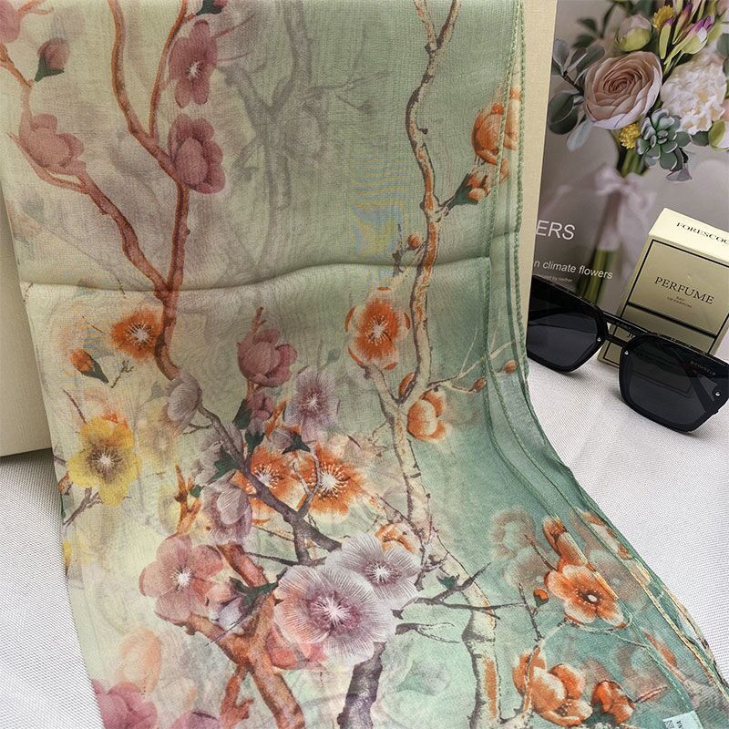 Summer Thin Silk Scarf for Women's High-end Georgette Scarf Long Versatile Fashion Shawl Scarf Beach Towel