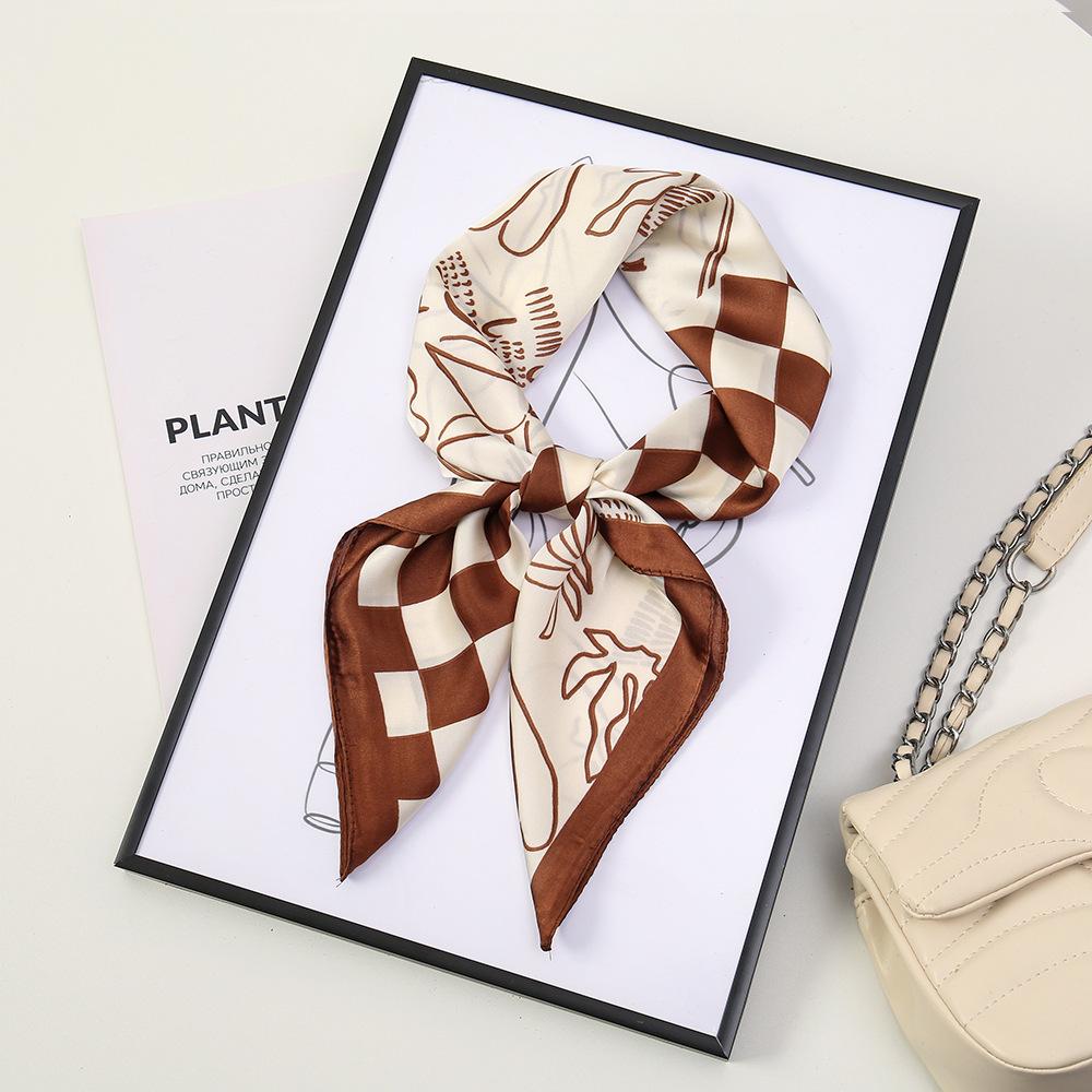 71 Flower polka dot simulation silk scarf neck small square scarf Korean atmosphere sunscreen scarf advanced sense