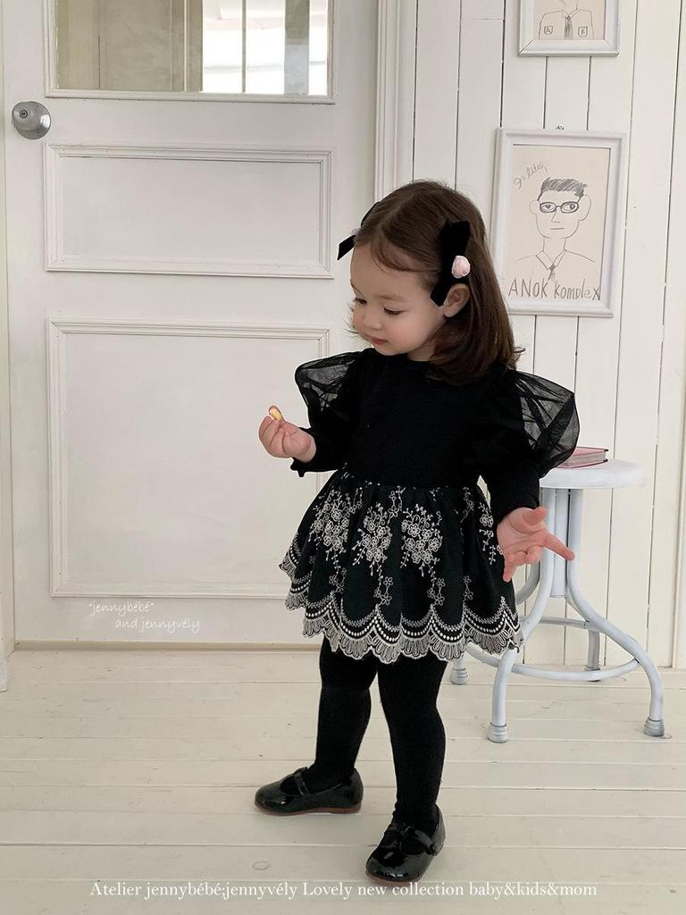 Frühling 2026 Hepburn-Stil Baby-Mädchen Stramplerkleid – Stilvoller Bestickter Prinzessinnen-Body
