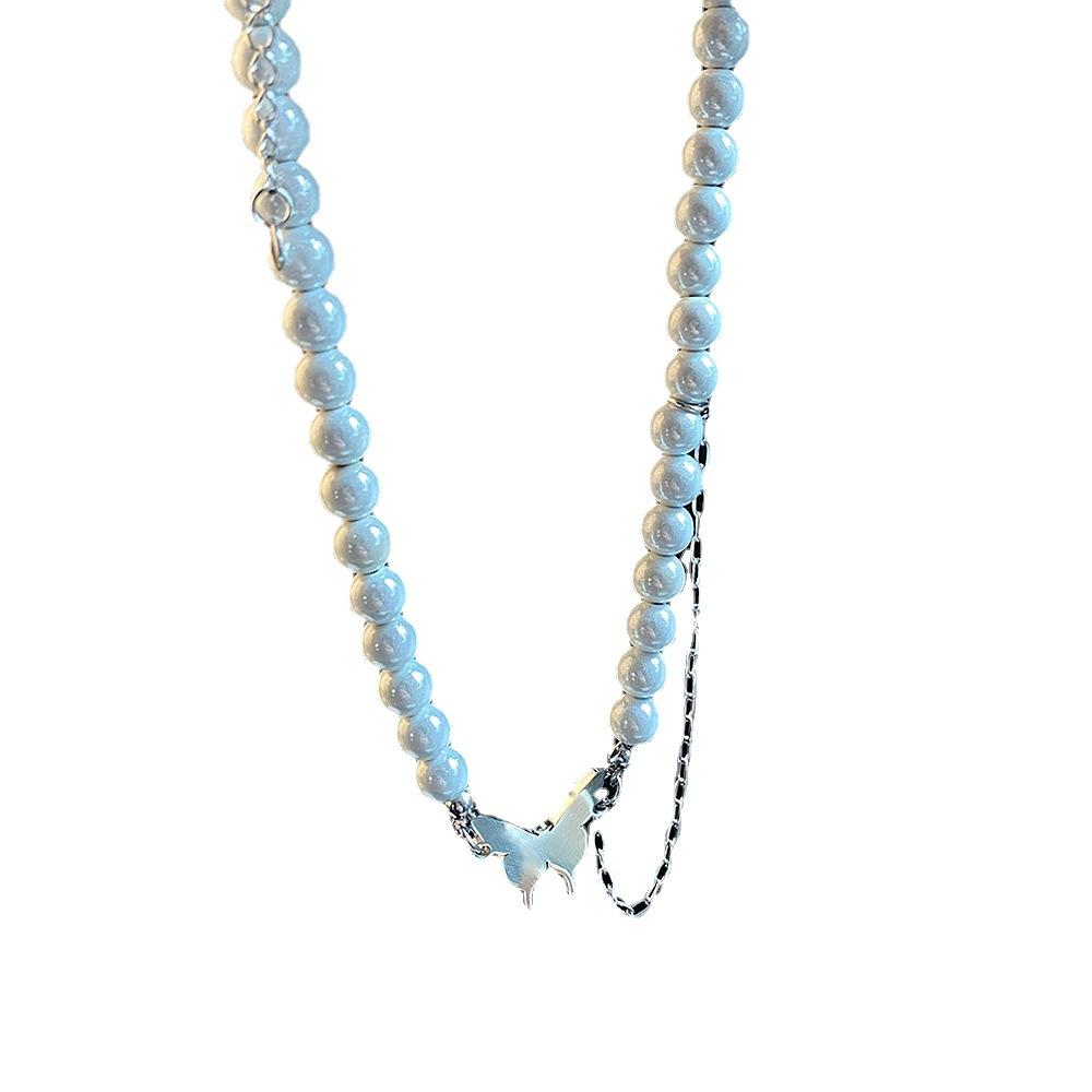 Titanstahl Halskette Schmetterling Reflektierende Perlenkugel Spleißkette Halskette Schlüsselbein Halskette Damen Neuer Schmuck