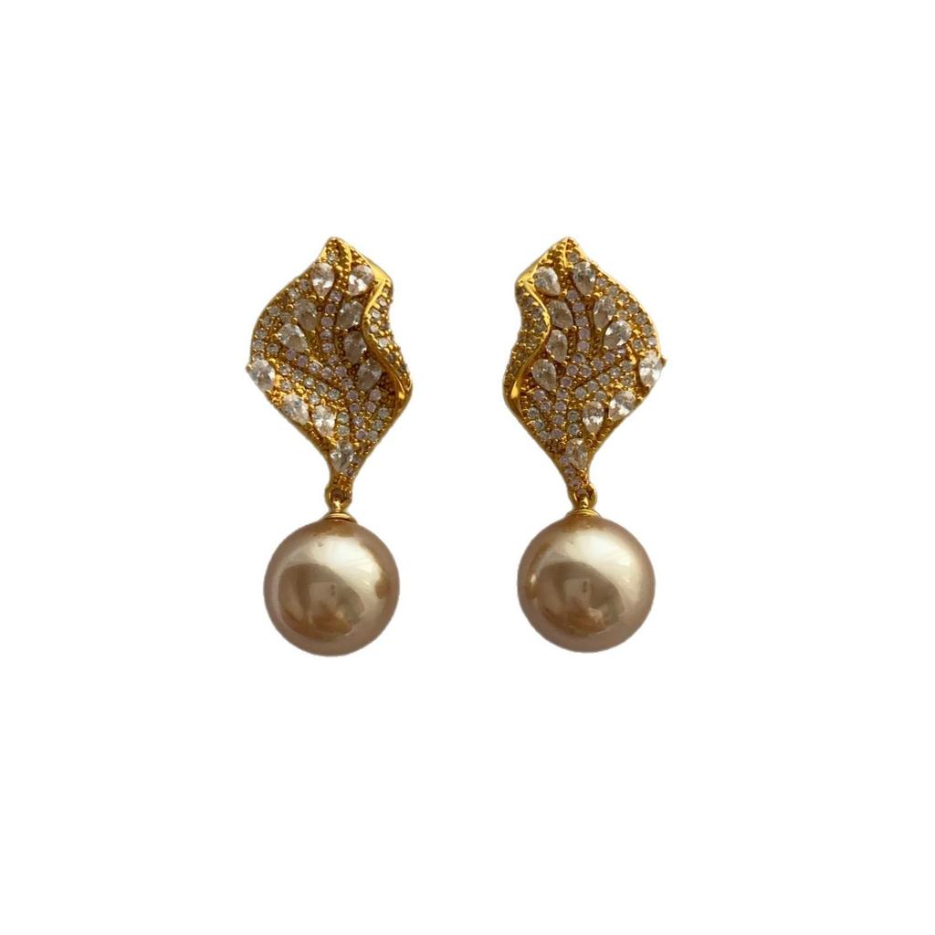 Leaf Pearl Diamond Stud Earrings 20 Light Luxury Niche Versatile Exquisite Premium Smart Soft Earrings
